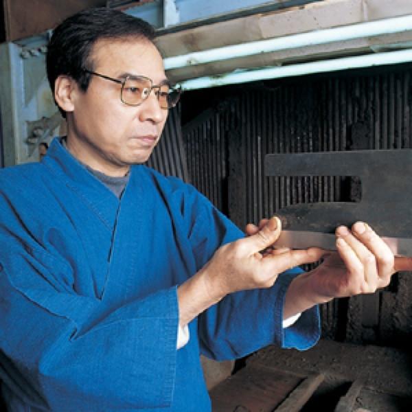Sakai Takayuki Byakko Acero Blanco No.1 Kiritsuke Yanagiba 330mm Mango de Madera de ebano Con funda - Japanny-SP